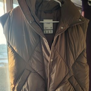 Abercrombie vest